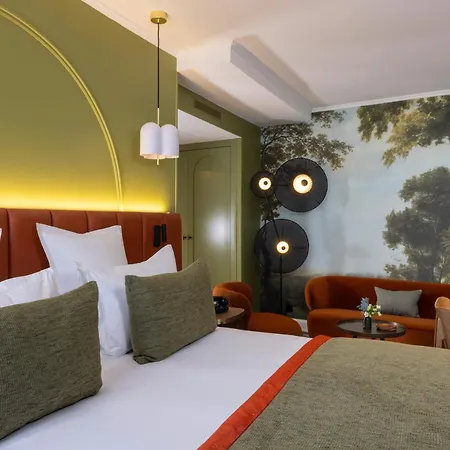 Hotel L'ormaie & Paris