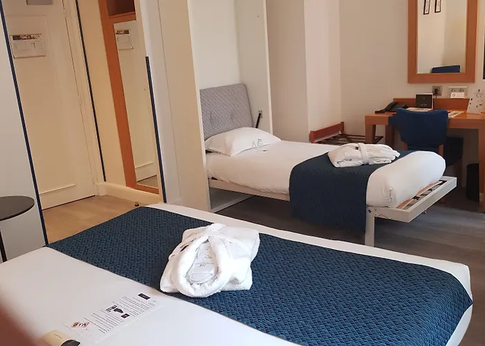 L'ormaie & Hotel Parijs
