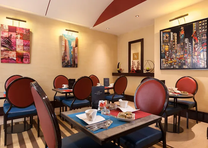 Hotel L'ormaie & Parijs
