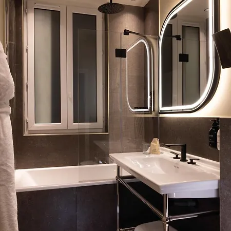 L'ormaie & Отель 4*