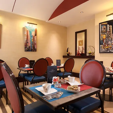 Hotel L'ormaie & Paris